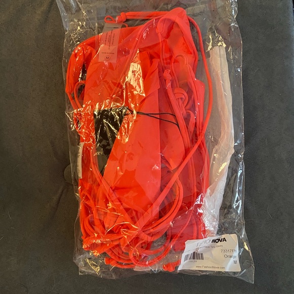 NWT neon pink/orange fashion nova wrap bikini - Picture 4 of 5